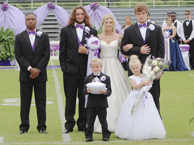 Larson Rainey crowned Hamburg High School Homecoming Queen